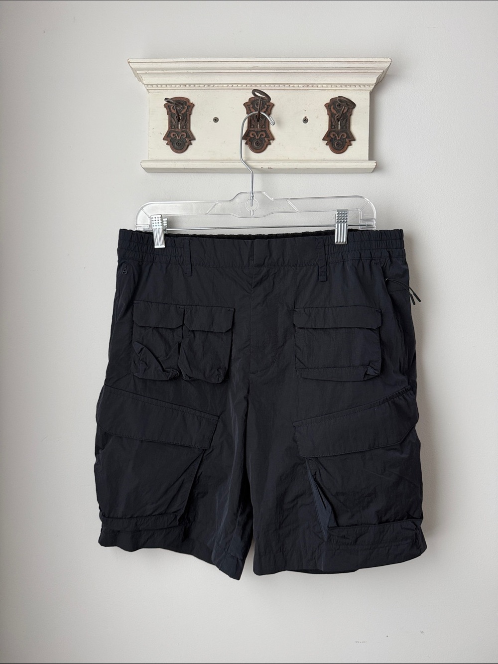Kith Black Cargo Shorts with Multiple Pockets Nylon Casual